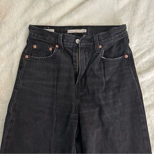 Levi’s Ribcage Wide Leg Jeans in Black Size 25